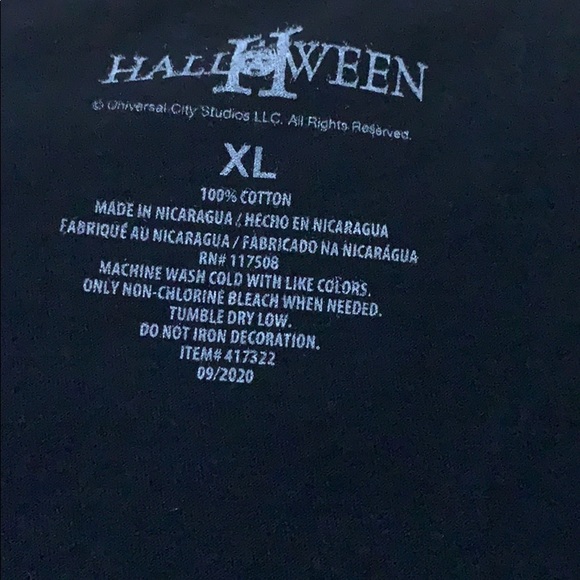 Halloween 2 Movie Promotion Graphic Tee - Picture 4 of 5